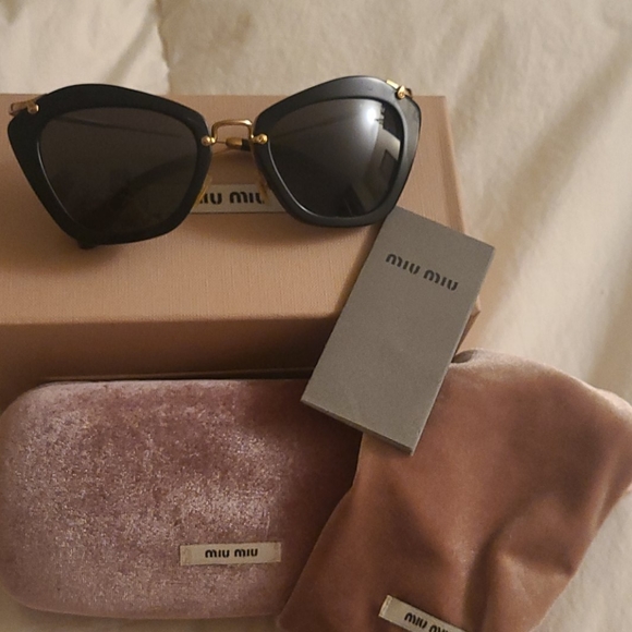 Miu Miu Sunglasses - Picture 2 of 4